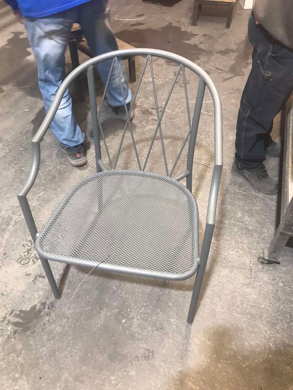 Ηλεκτροστατική βαφή καρέκλας 15