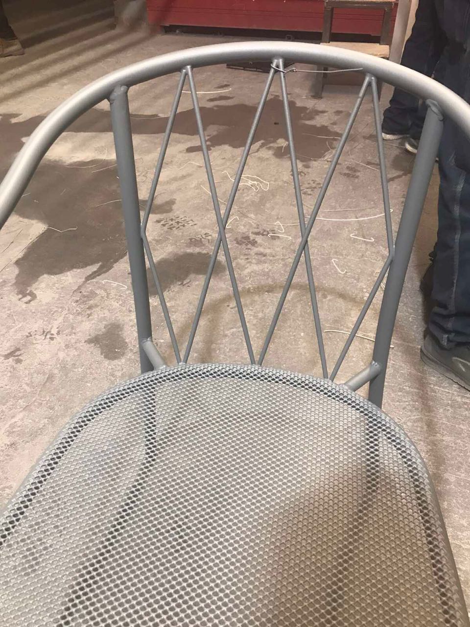 Ηλεκτροστατική βαφή καρέκλας 16